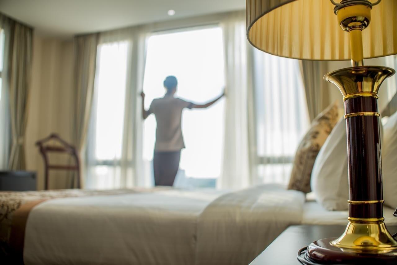 Esperado Lake View Hotel Янгон Экстерьер фото